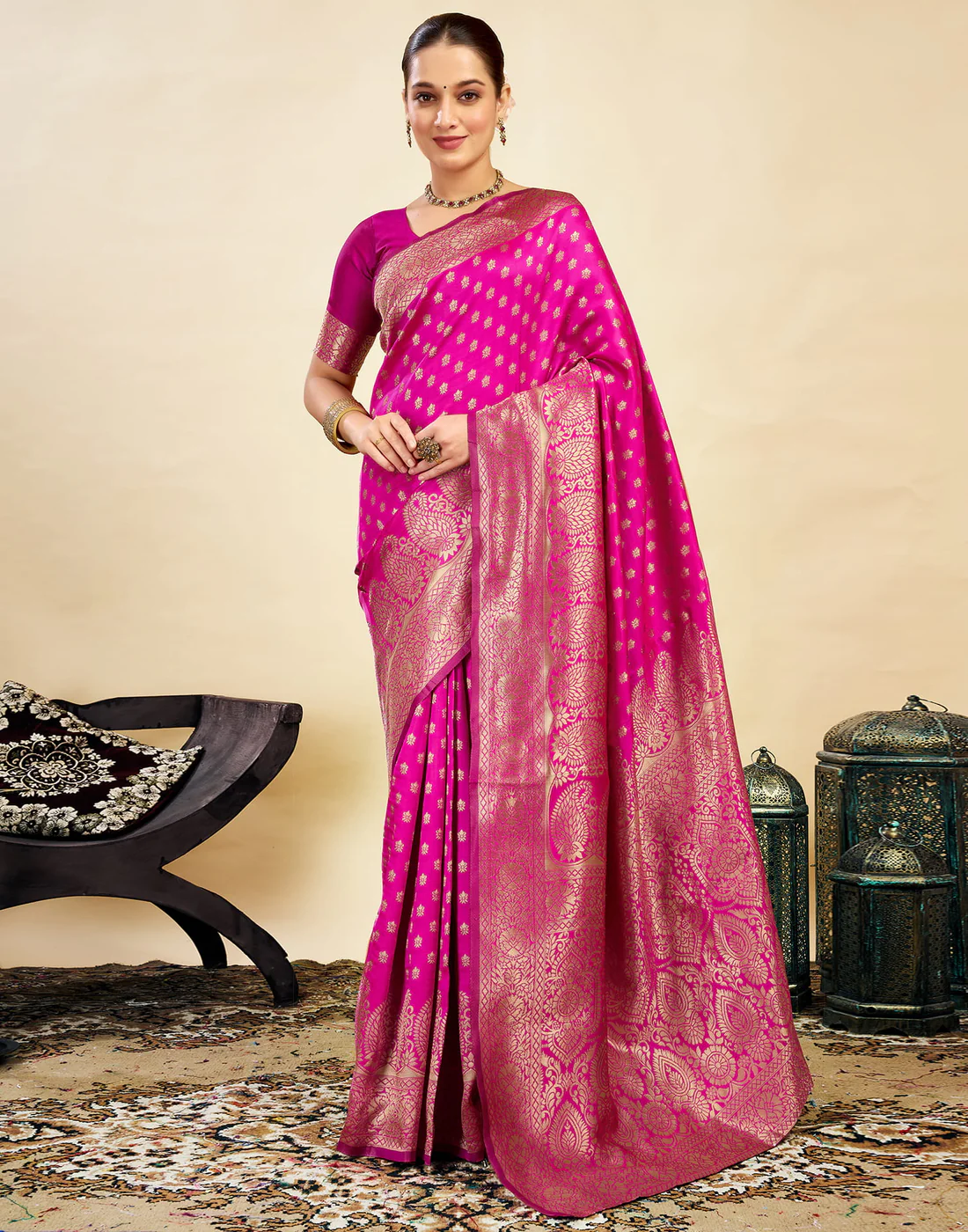 MySaree Bottle Green Jacquard Saree – Premium Golden Zari Weave