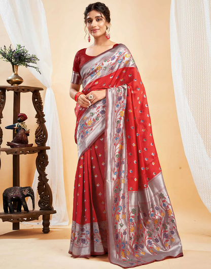 Mysaree Jacquard Saree — Scarlet Bloom Elegance