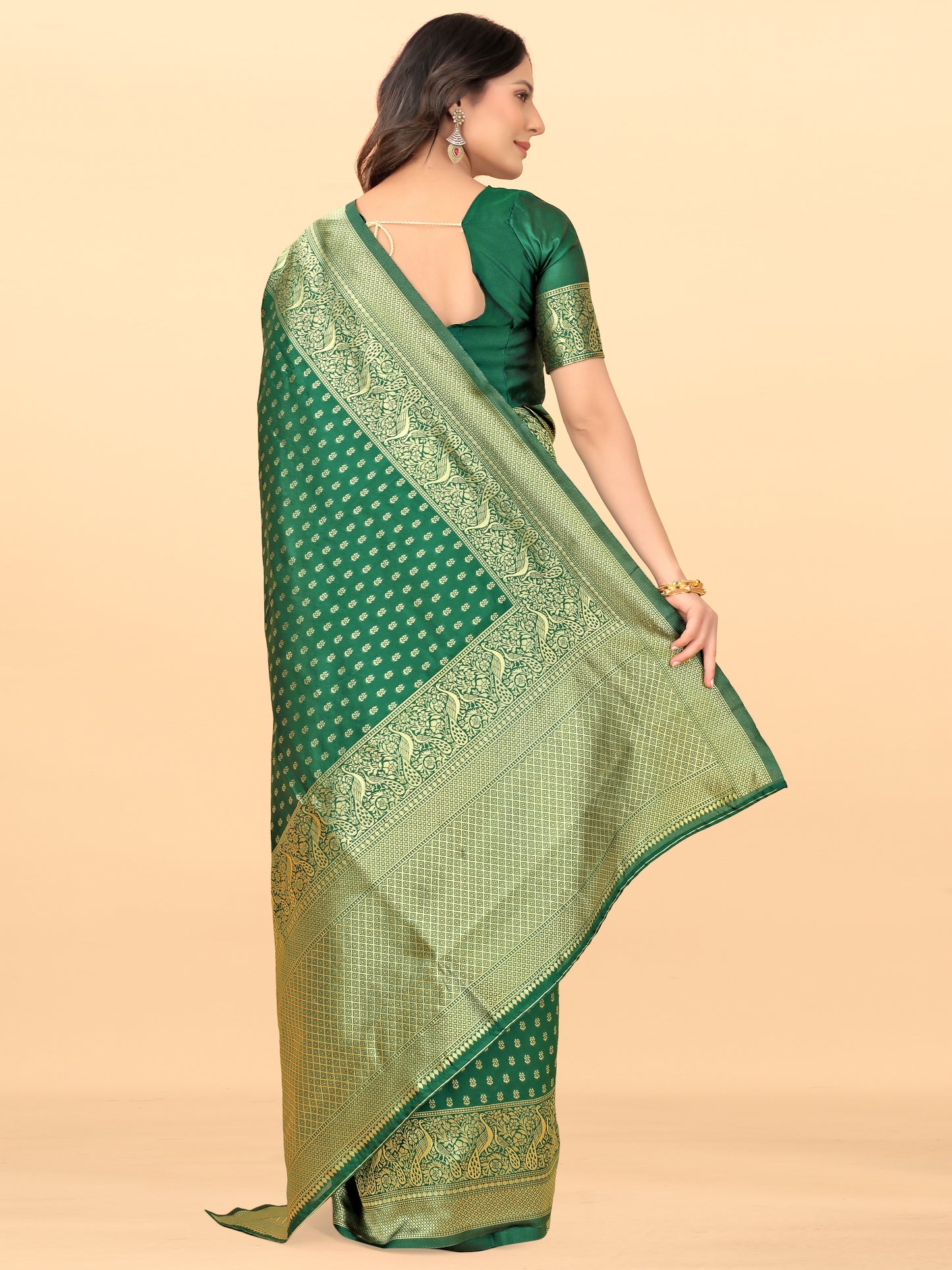 MySaree Elegant Jacquard Silk Saree with Exclusive Blouse Piece